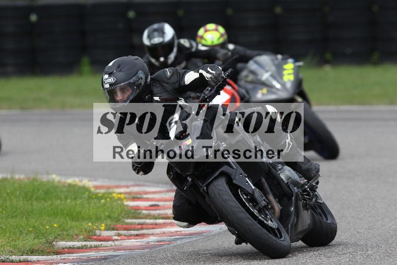 Archiv-2022/63 10.09.2022 Speer Racing ADR/Gruppe gelb/5